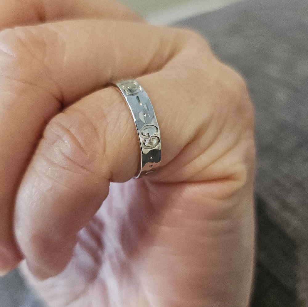 Authentic Gucci 18k white gold ring size 6 - Picture 4 of 13